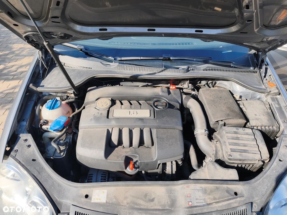 Volkswagen Golf - 3