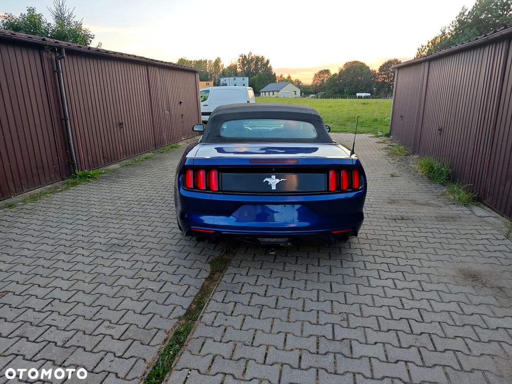 Ford Mustang 3.7 V6 - 6
