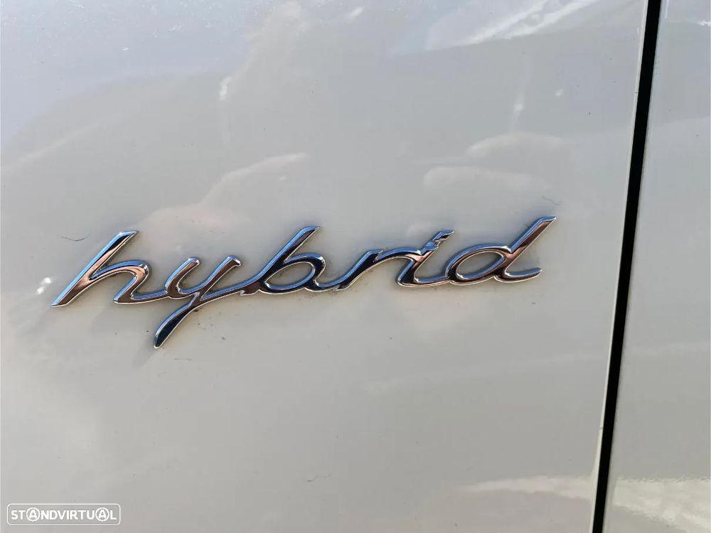 Porsche Cayenne S Hybrid - 4