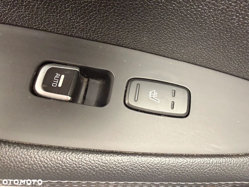 Kia Sorento 2.2 CRDi AWD Platinum Edition - 37