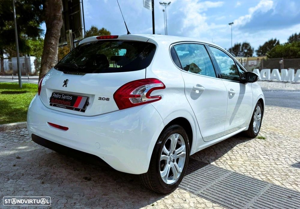 Peugeot 208 1.2 VTi Allure - 3