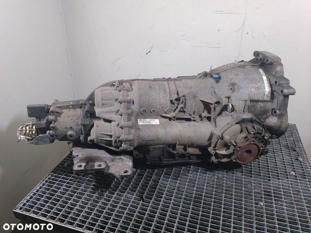 SKRZYNIA BIEGÓW AUTOMAT AUDI A6 C6 HLK 3.2 FSI - 6