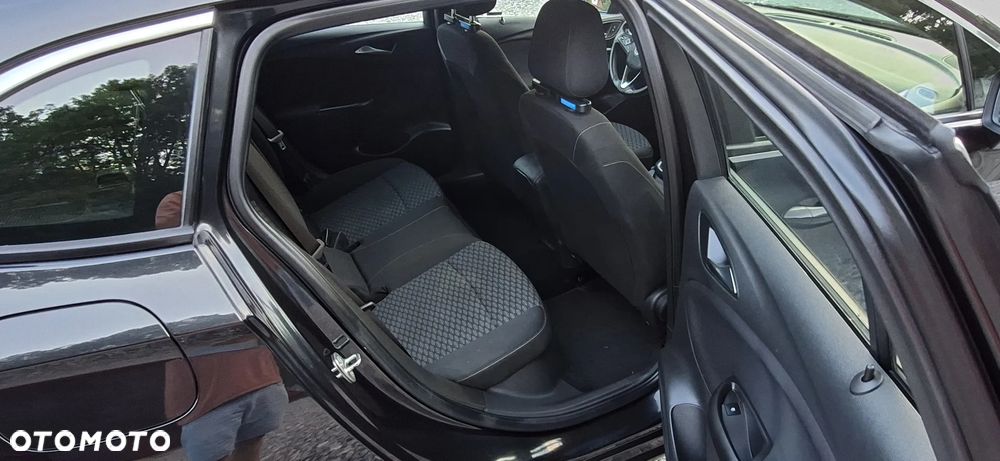 Opel Astra 1.4 Turbo Dynamic - 19