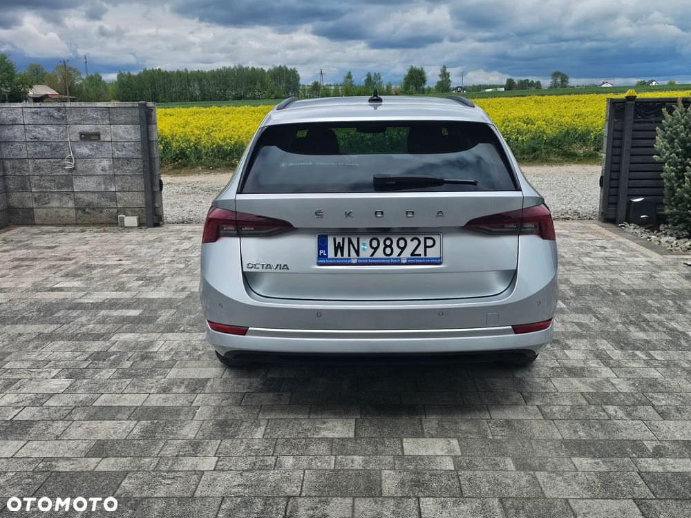 Skoda Octavia 2.0 TDI SCR Ambition DSG - 4