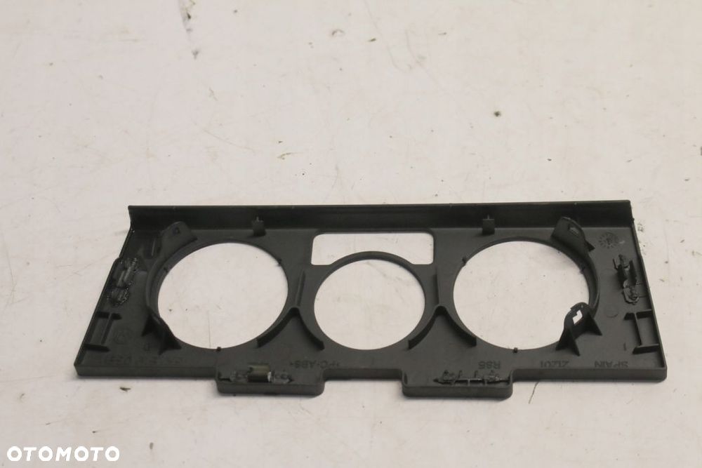 ramka panel klimatyzacji VW Polo V 6R - 4