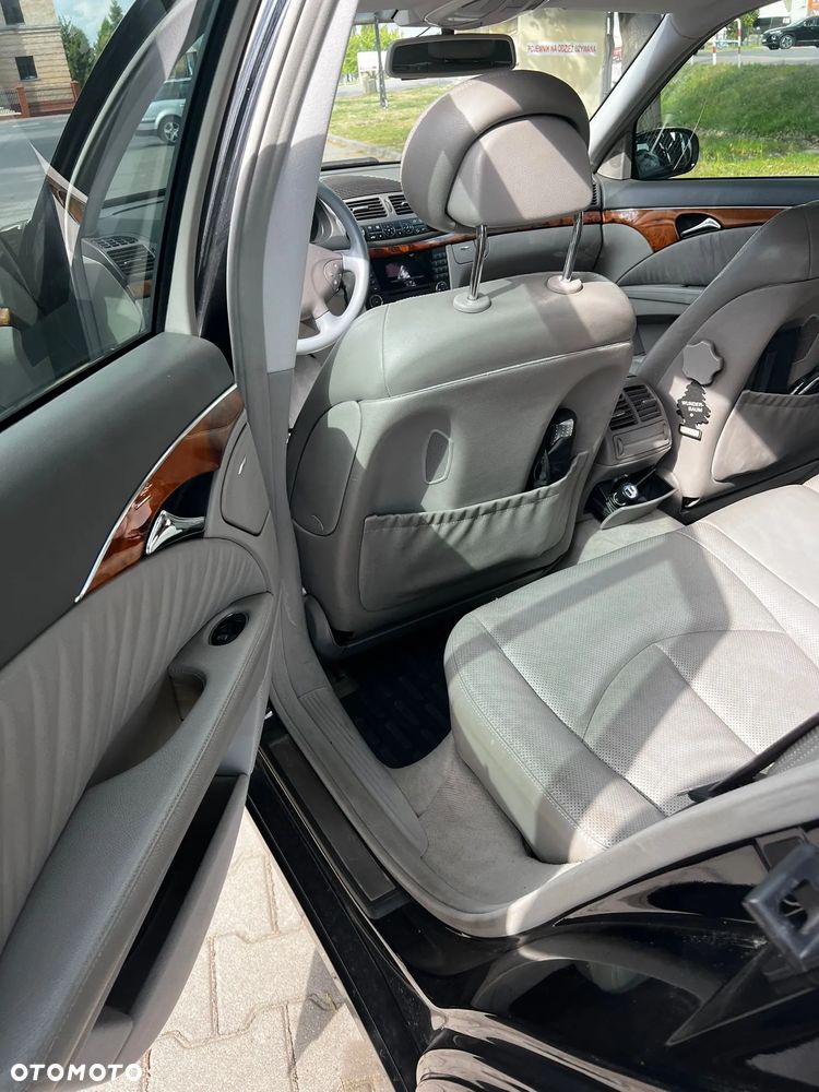 Mercedes-Benz Klasa E - 12