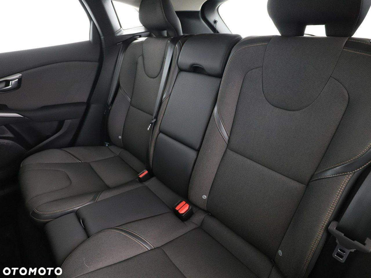Volvo V40 Cross Country D2 - 17