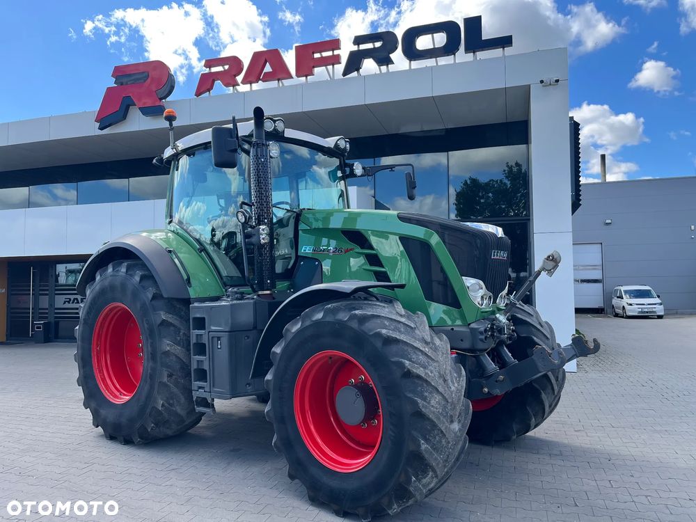 Fendt 826 Vario Profi Plus