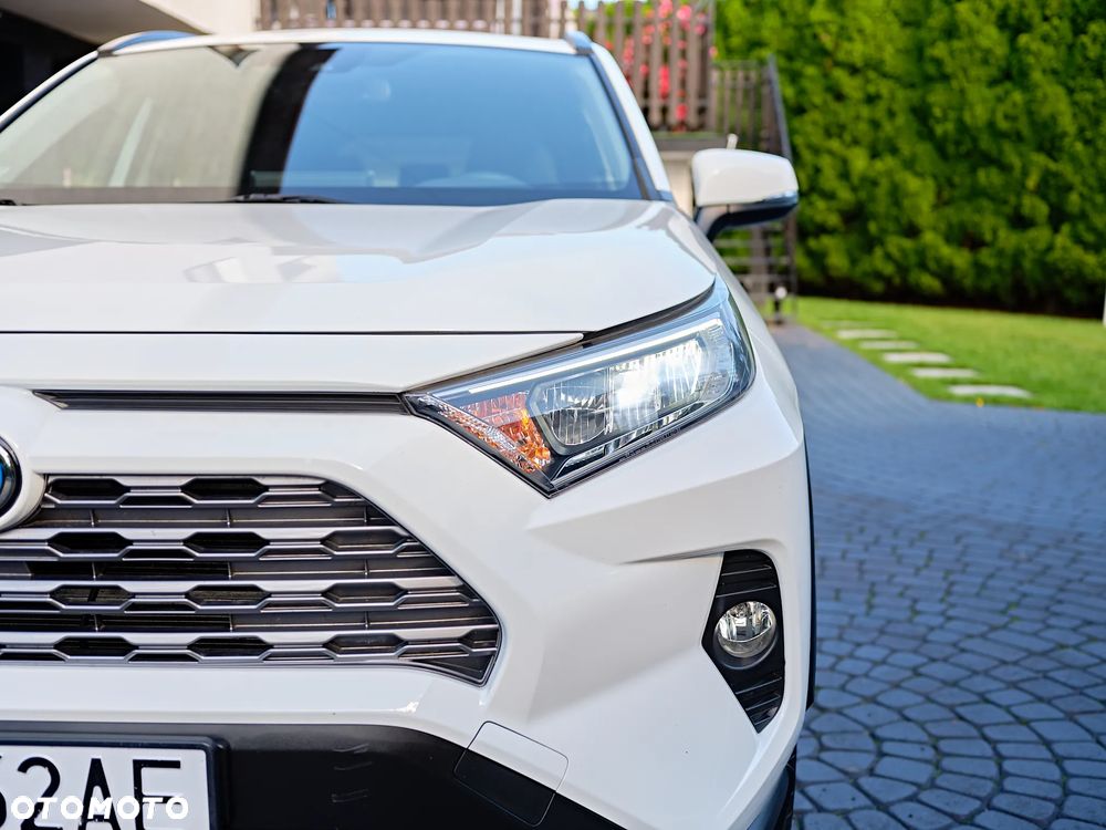 Toyota RAV4 - 12
