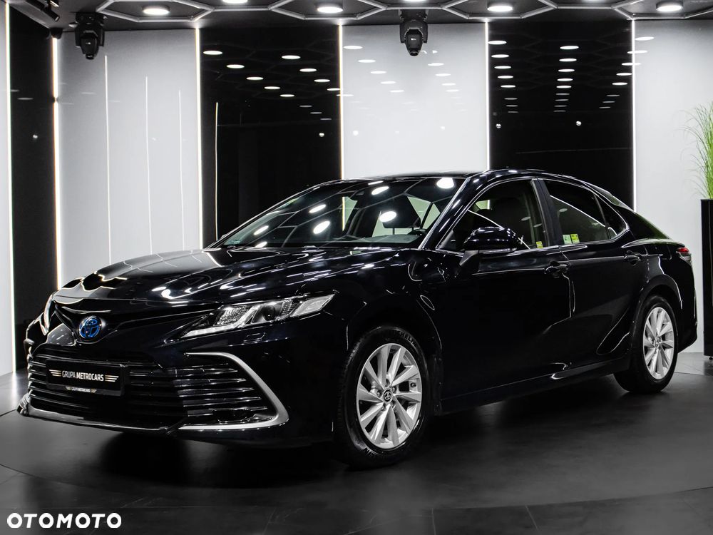 Toyota Camry 2.5 Hybrid Comfort CVT - 2