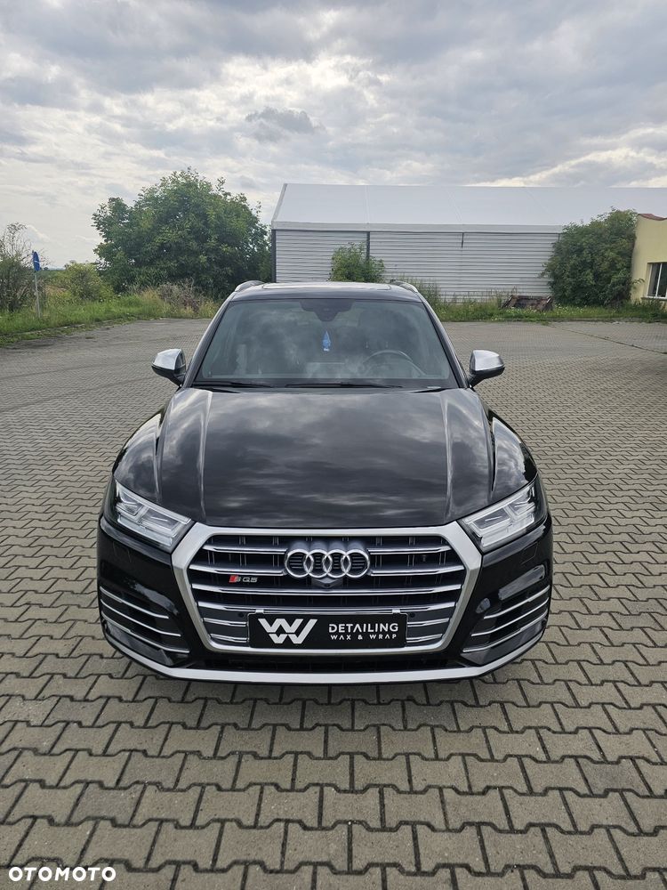 Audi SQ5 - 5