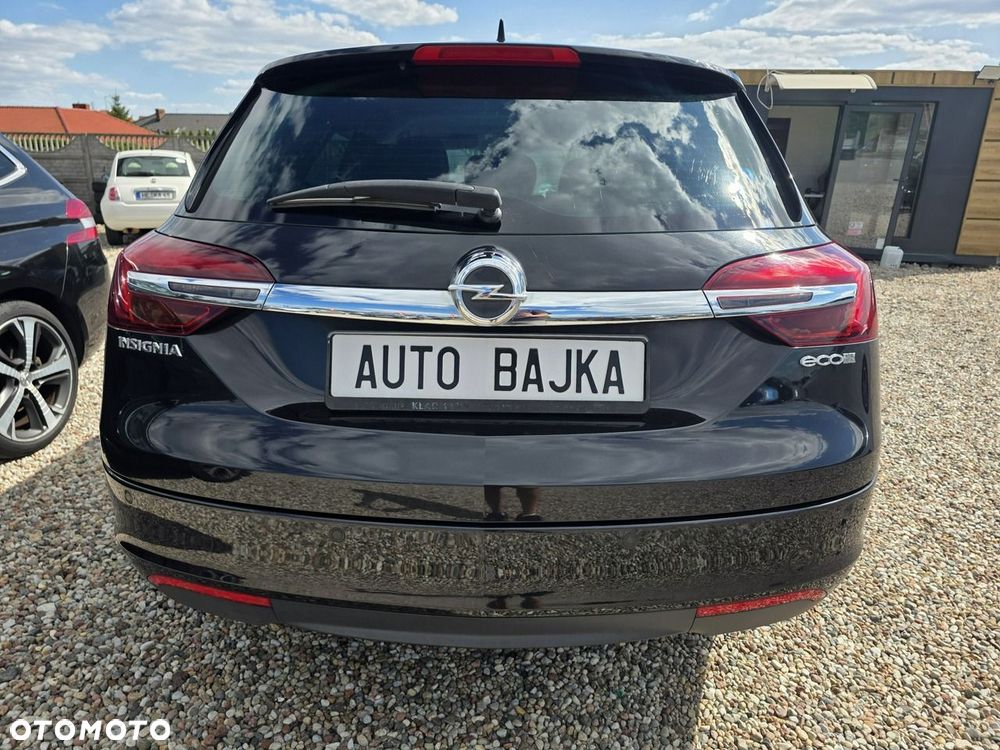 Opel Insignia - 10