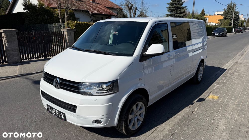 Volkswagen Multivan - 8