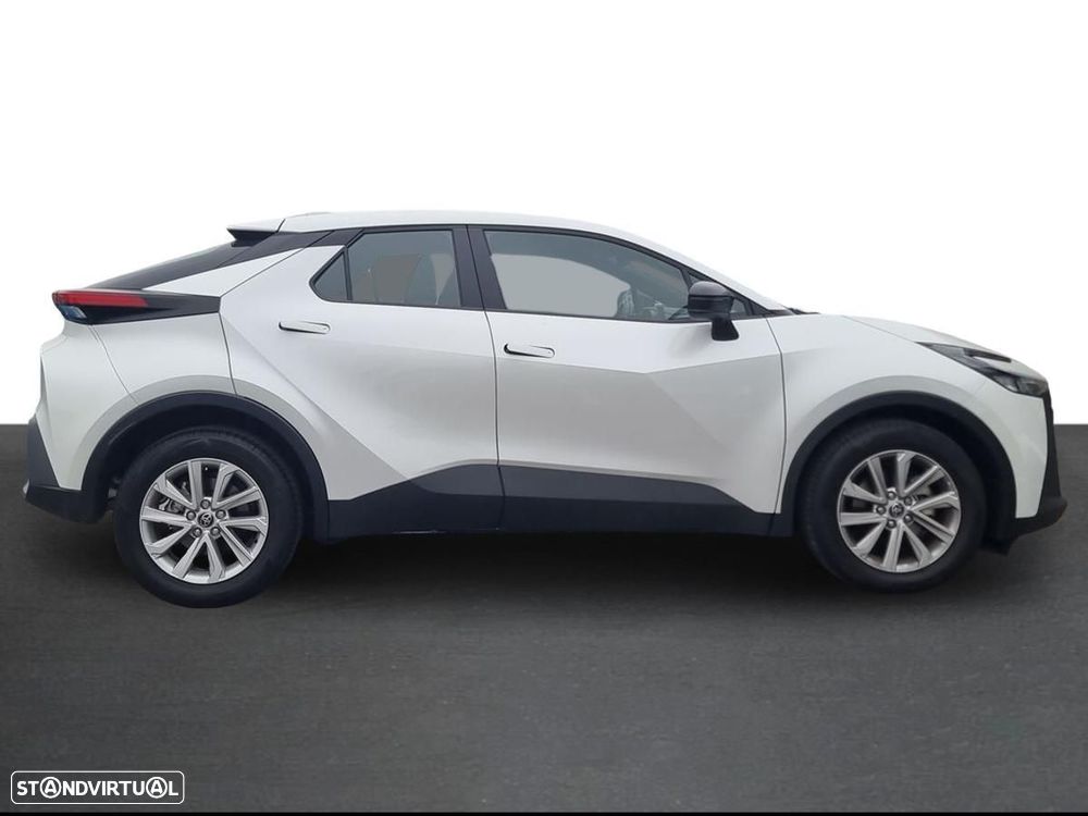 Toyota C-HR - 13