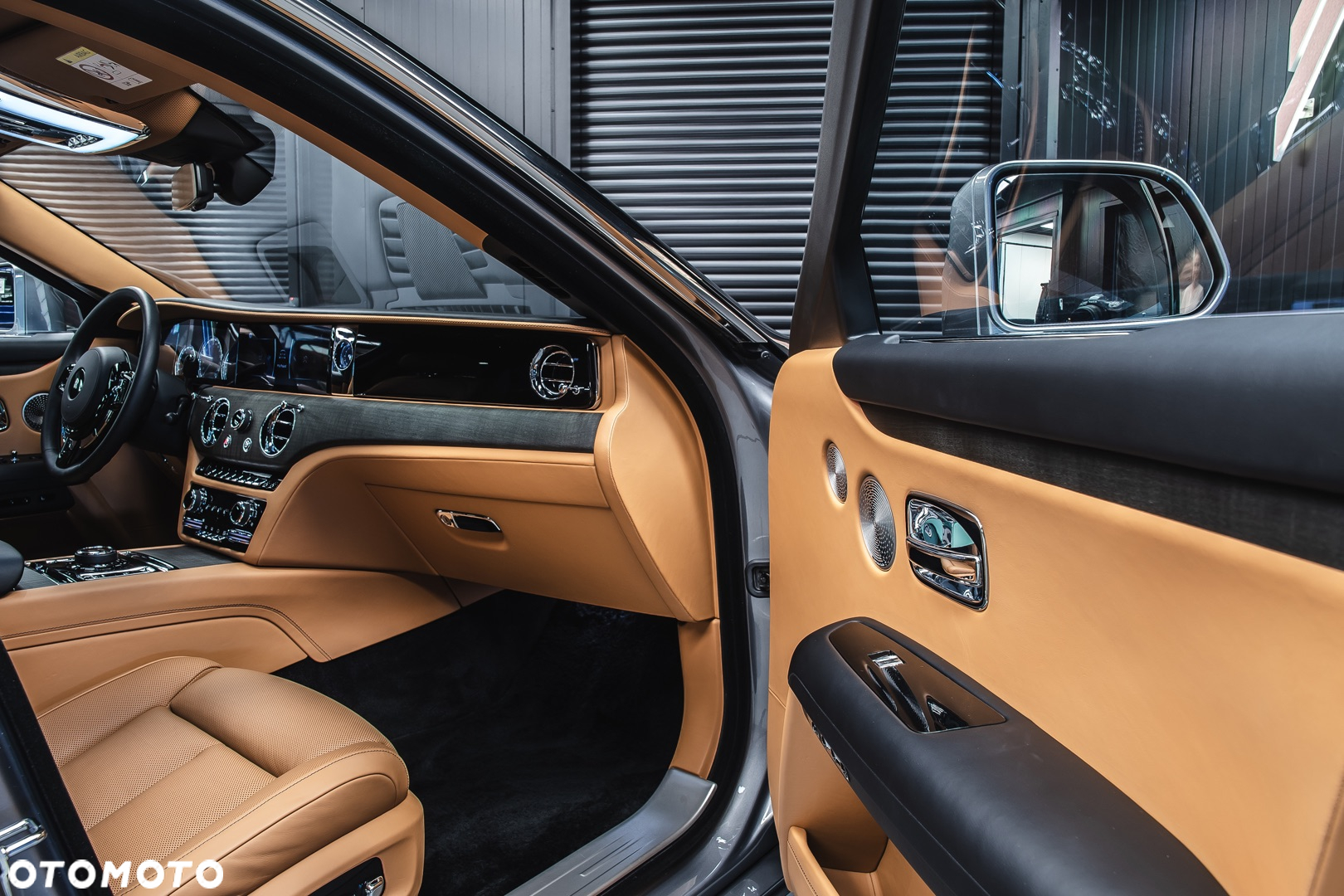 Rolls-Royce Ghost Standard - 15