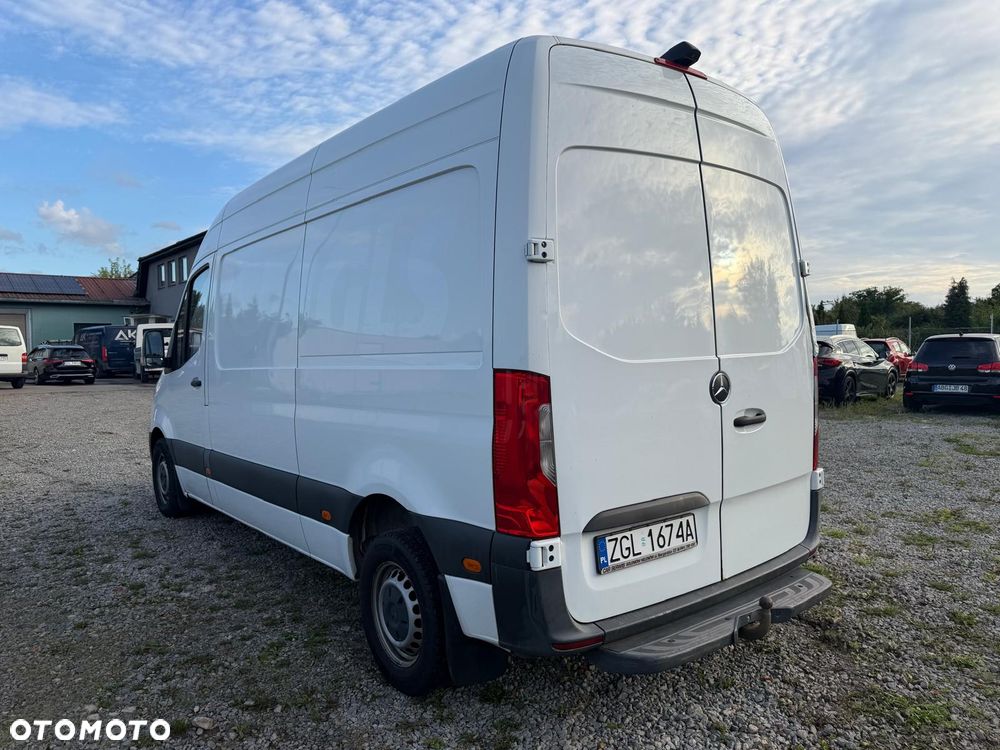 Mercedes-Benz Sprinter - 3