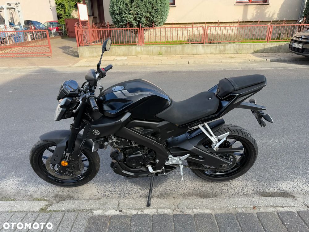 Yamaha MT - 5
