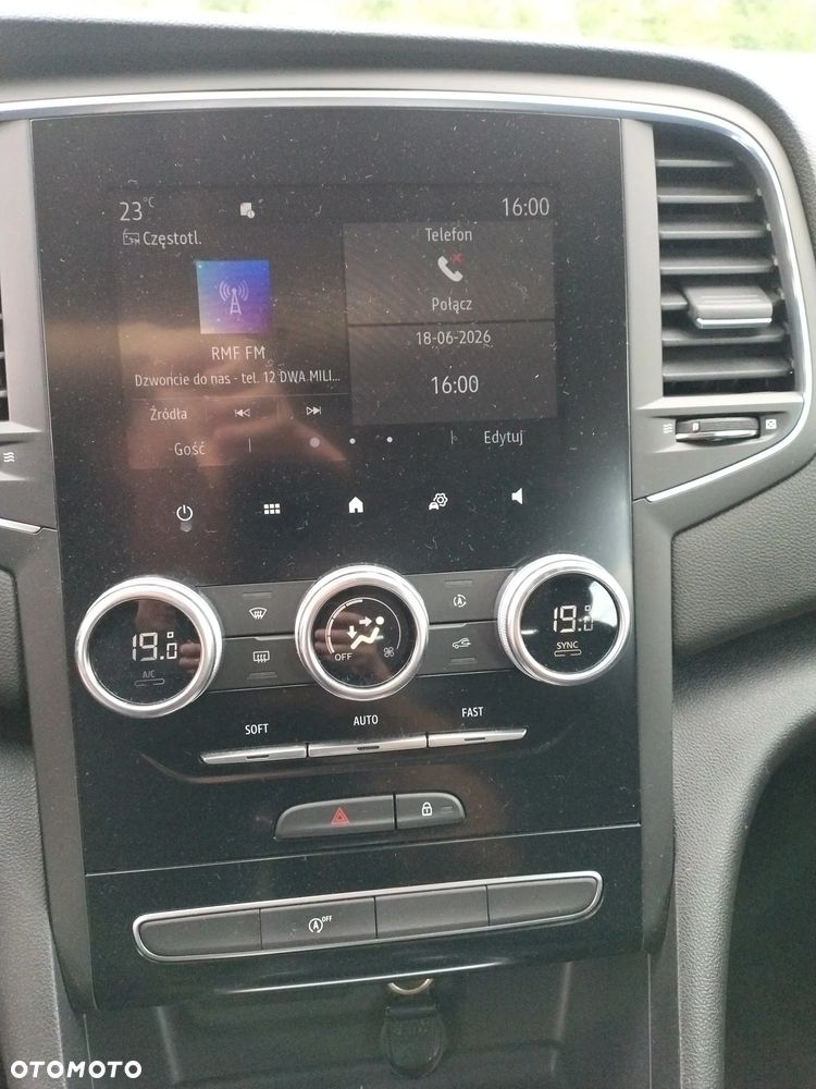 Renault Megane - 24
