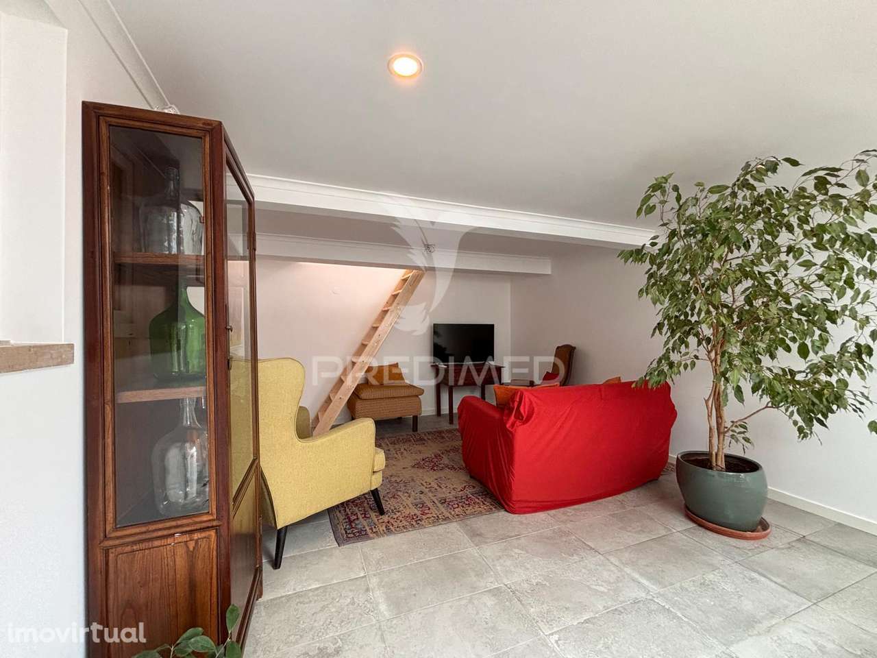 Moradia T2+1 situada em Óbidos para arrendamento - Grande imagem: 3/17