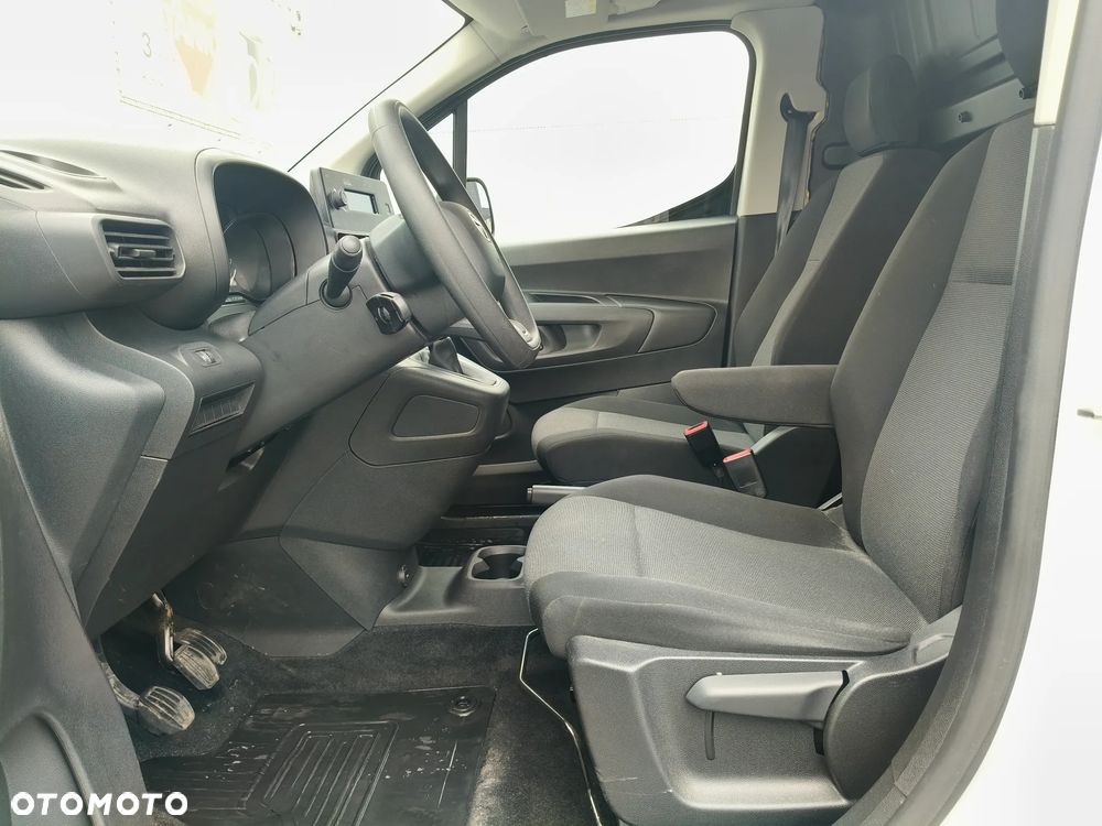 Toyota Proace City - 9