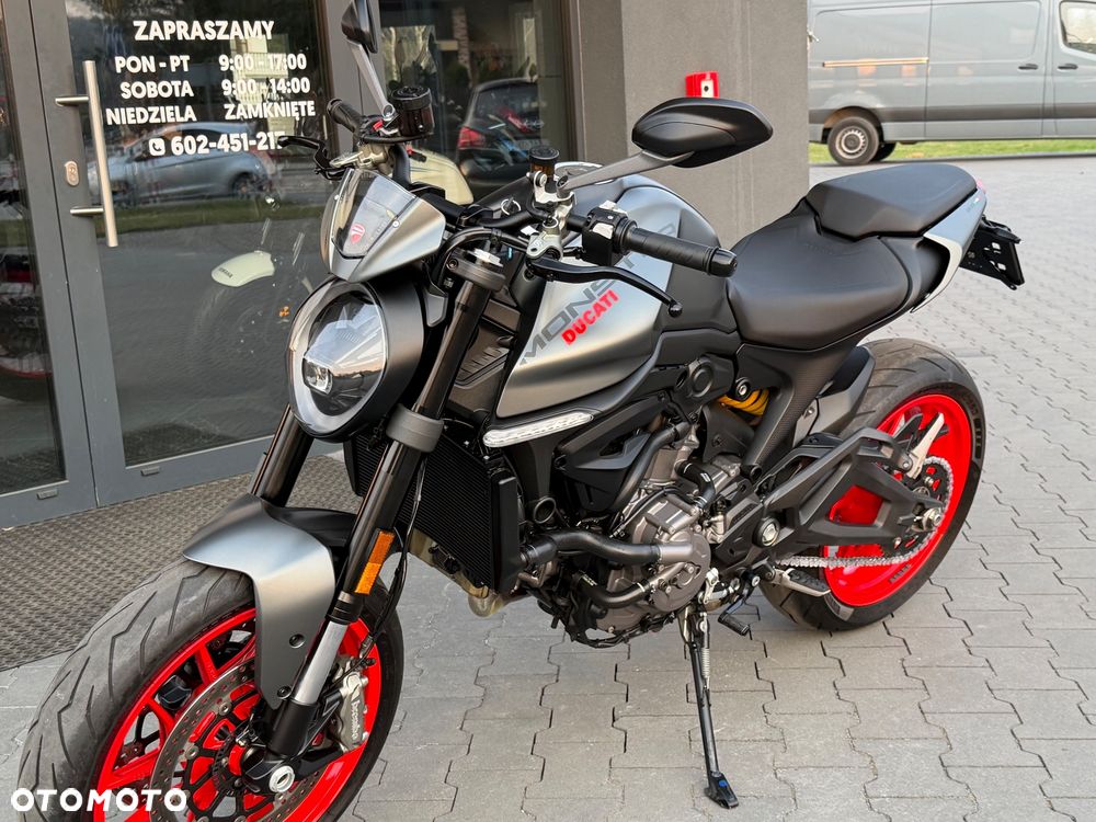 Ducati Monster - 39