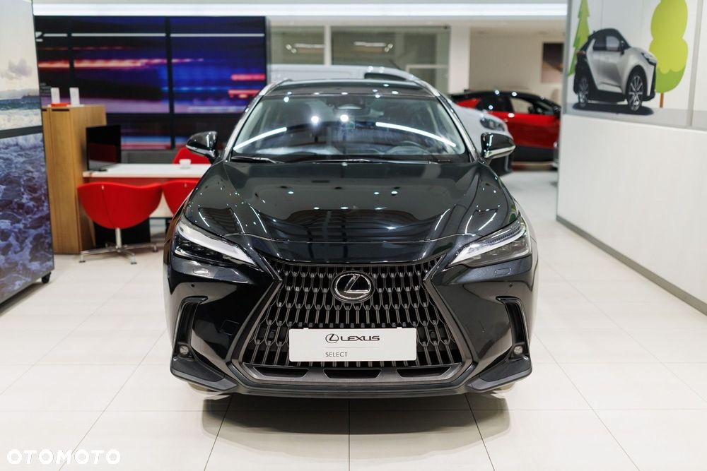 Lexus NX - 3