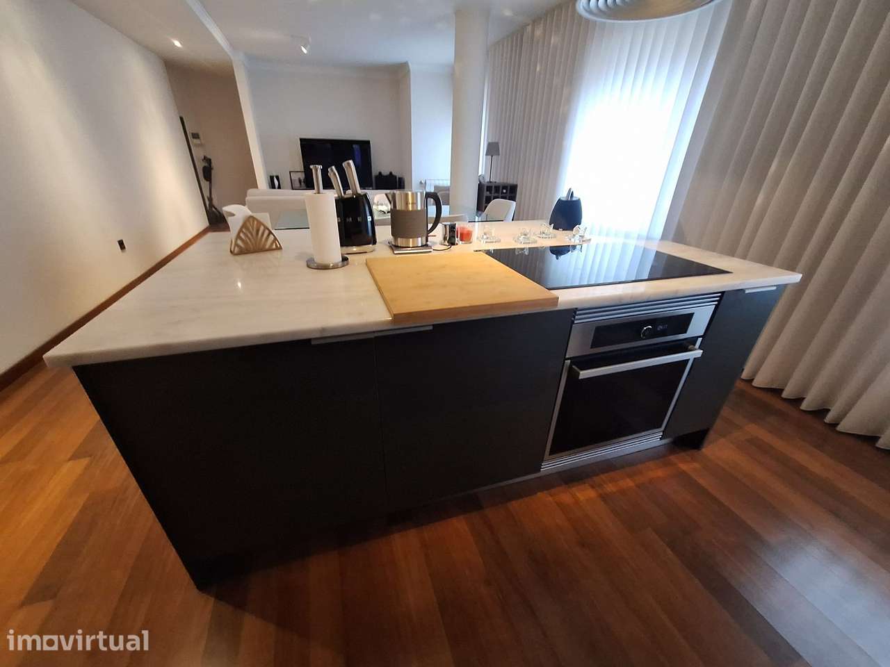 Apartamento T2 Remodelado no Coração de Leça da Palmeira com 2 L g - Grande imagem: 3/32
