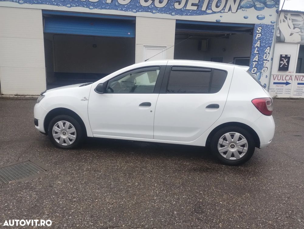 Dacia Sandero 1.2 75CP Laureate - 4