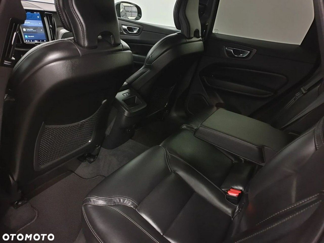 Volvo XC 60 B4 D Geartronic RDesign - 27