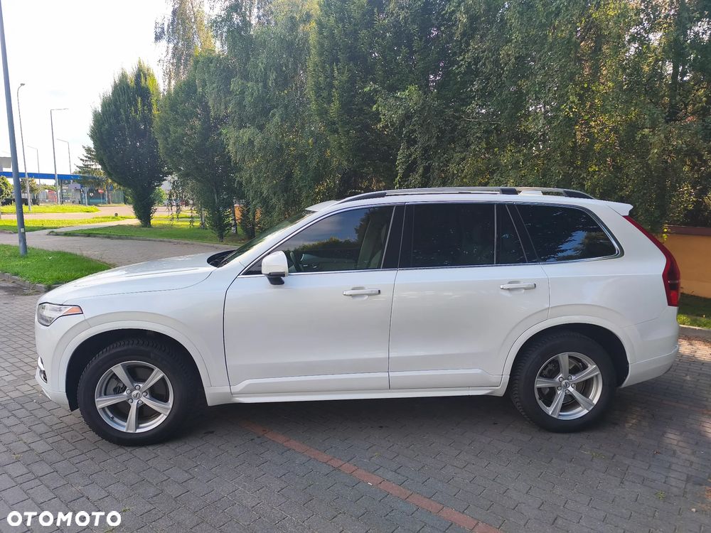 Volvo XC 90 T5 AWD Geartronic Momentum - 8