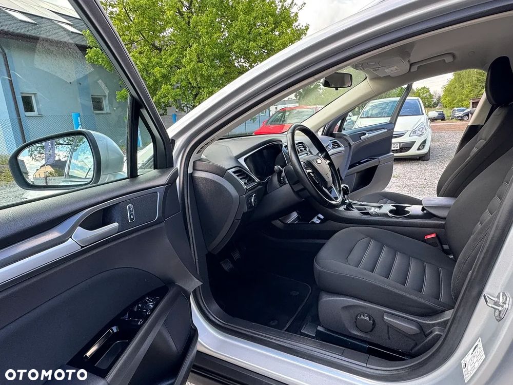Ford Mondeo - 20