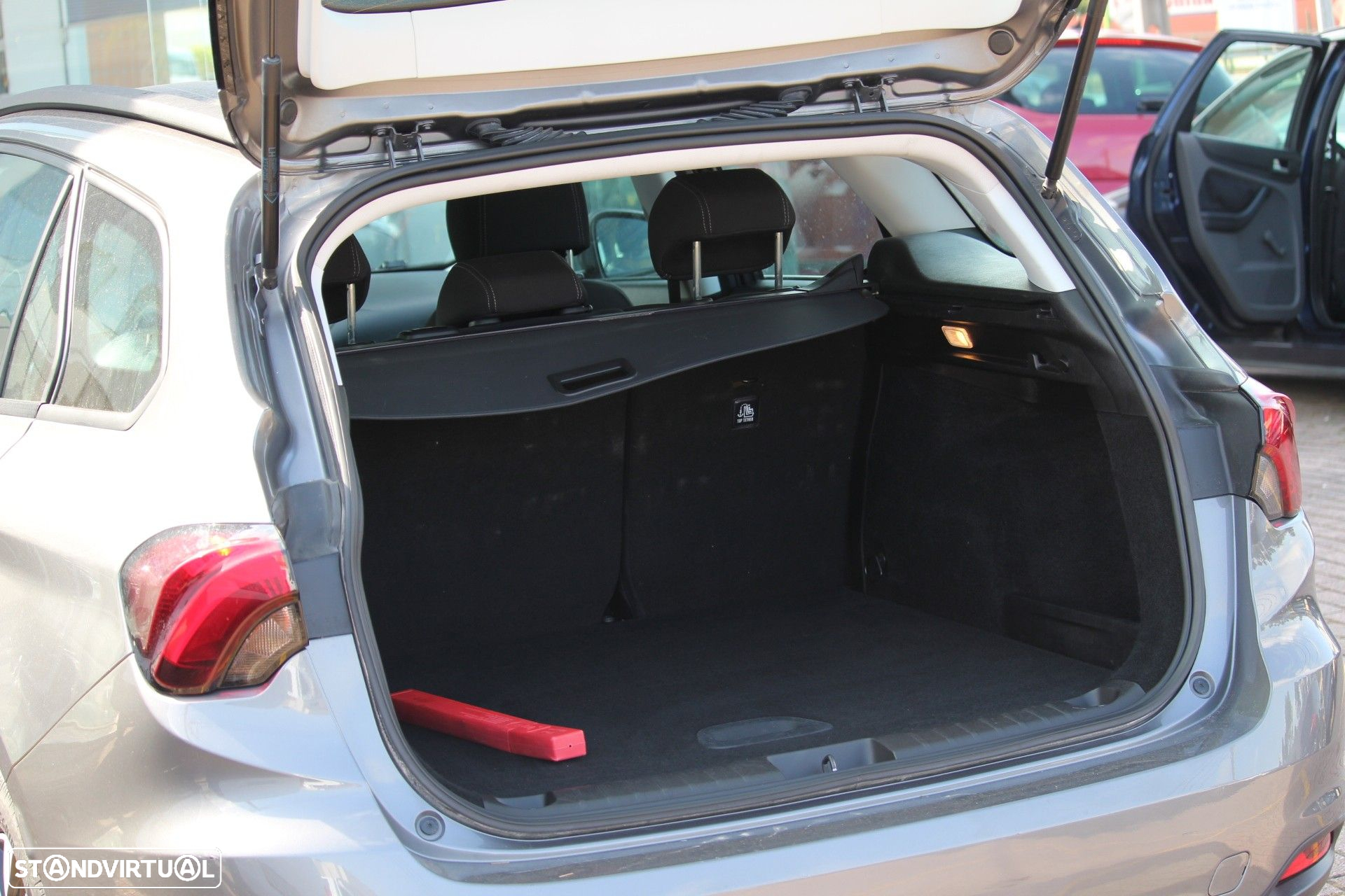 Fiat Tipo Station Wagon 1.3 Multijet City Life - 8