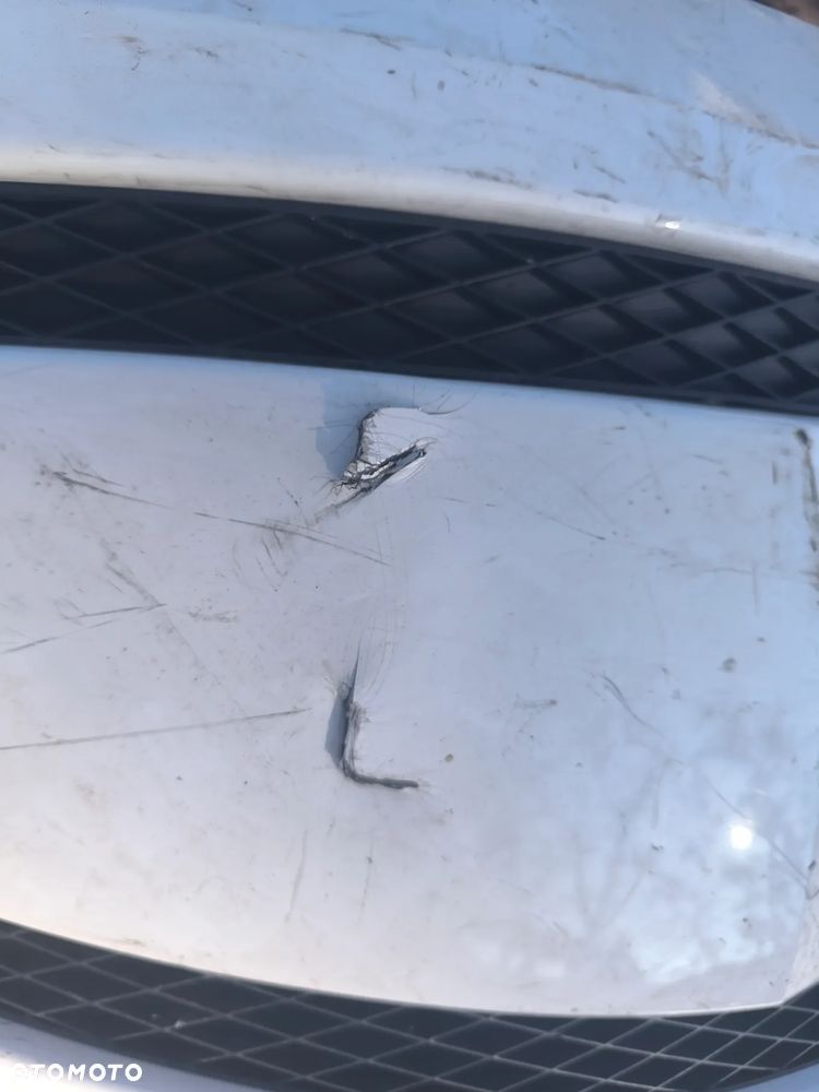 zderzak przód VW UP - 4