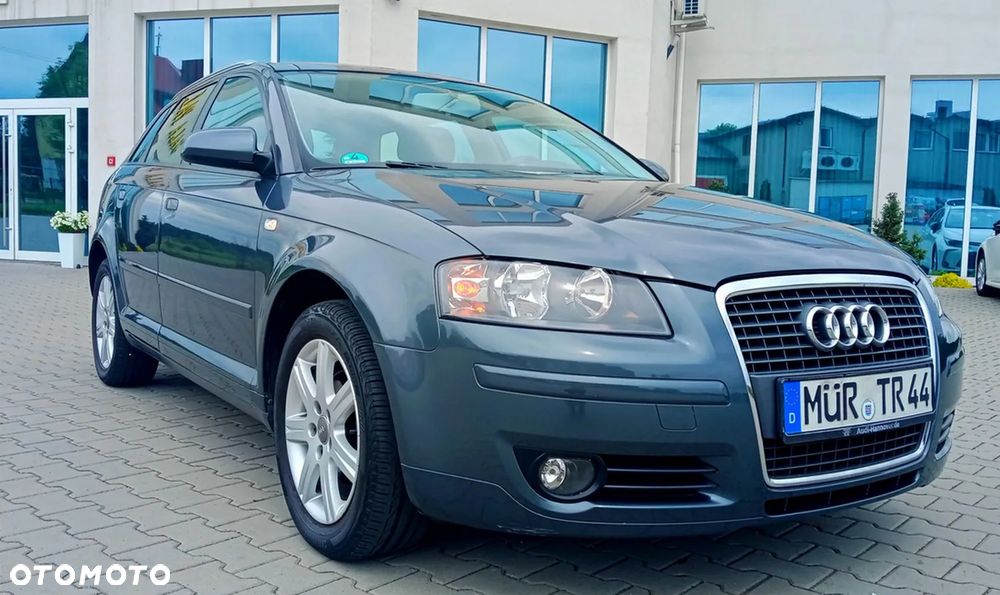 Audi A3 Sportback 1.6 Attraction - 39