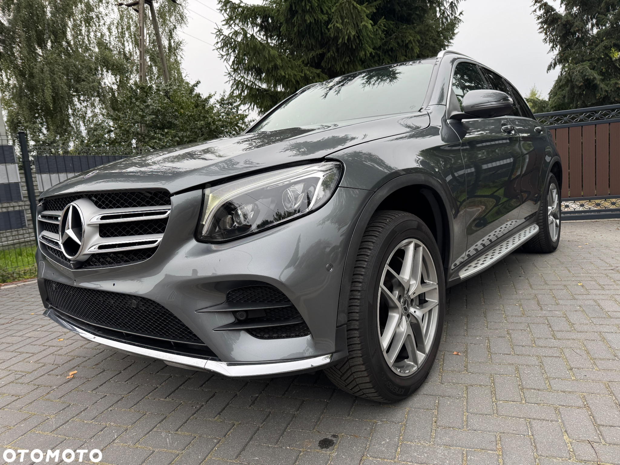 Mercedes-Benz GLC 250 d 4Matic 9G-TRONIC AMG Line - 8