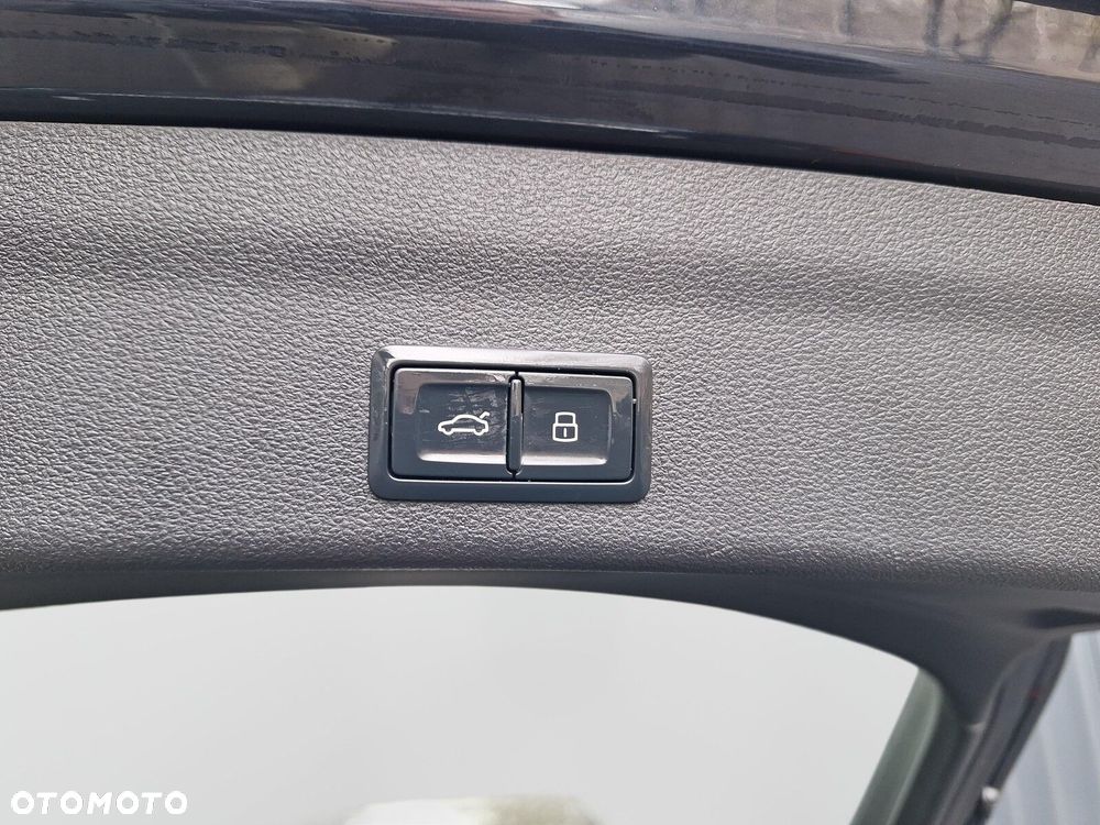 Audi A6 Avant - 33