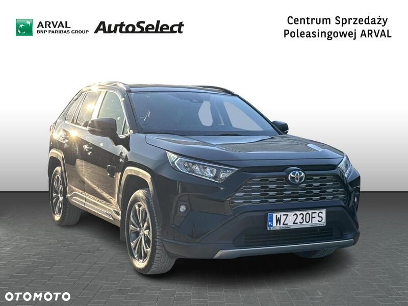 Toyota RAV4 - 8