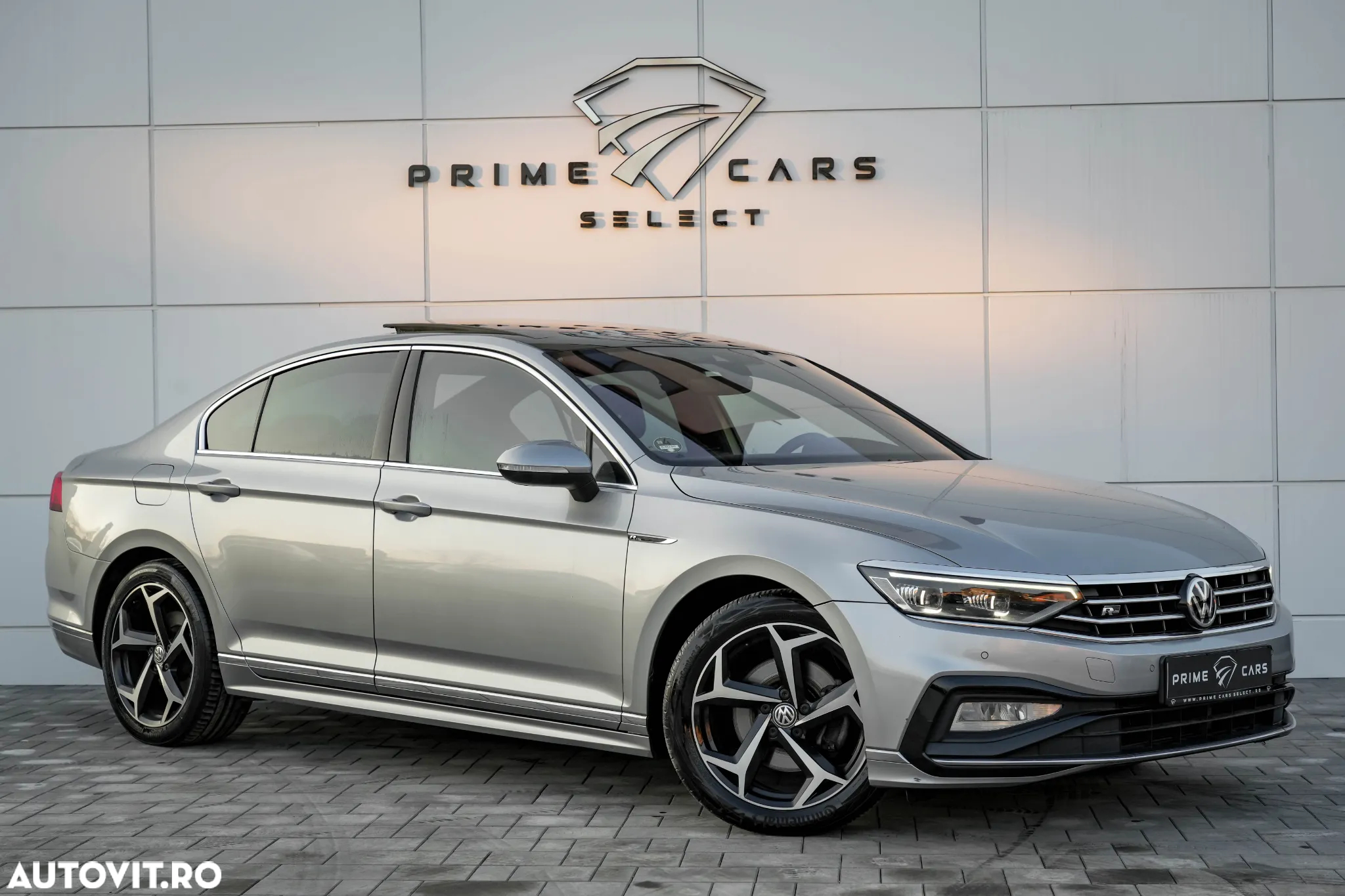 Volkswagen Passat - 8