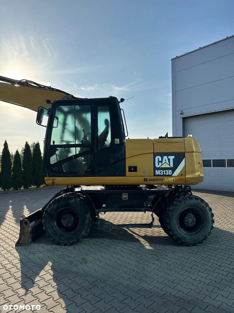 Caterpillar 313D - 2
