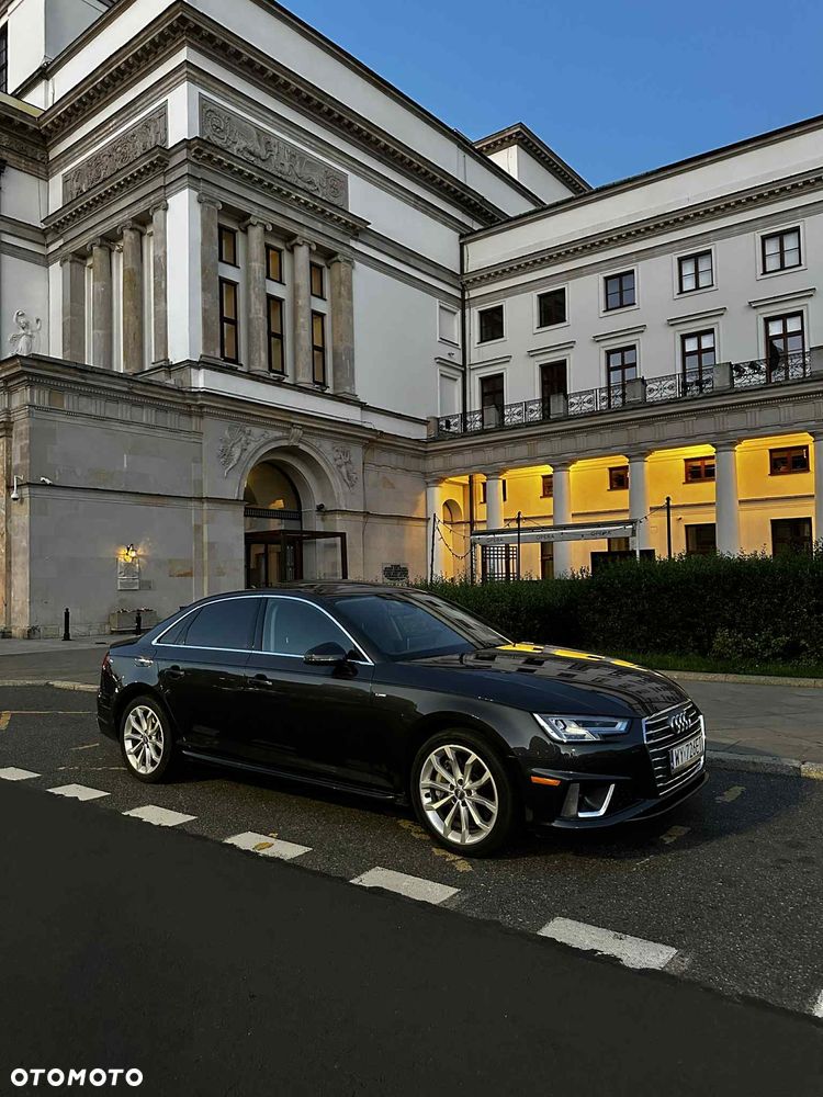 Audi A4 - 1