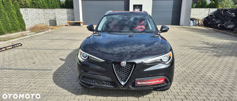 Alfa Romeo Stelvio - 3
