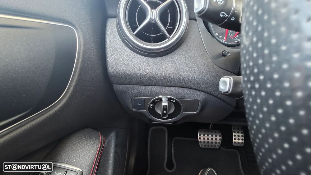 Mercedes-Benz CLA 220 d AMG Line Aut. - 30