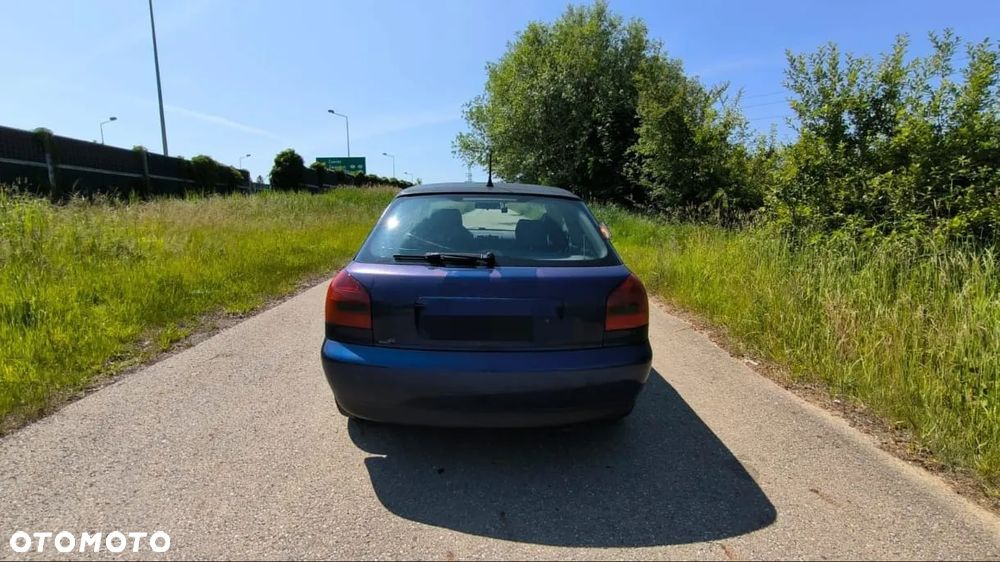 Audi A3 1.9 TDI Ambiente - 1