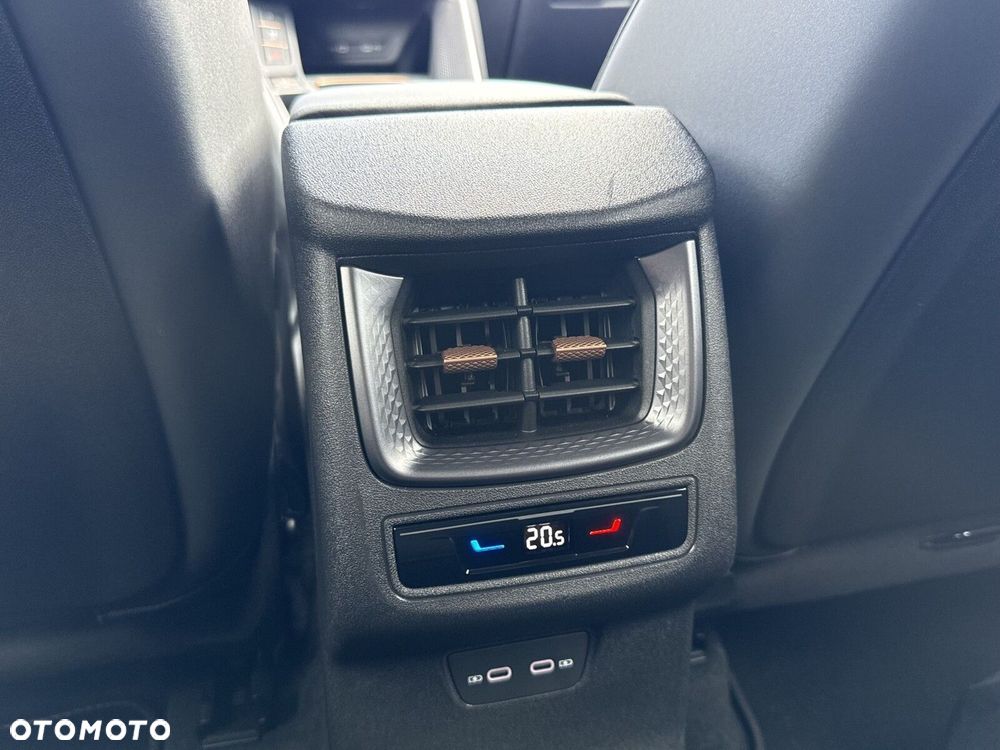 Cupra Terramar 1.5 eTSI mHEV DSG - 40