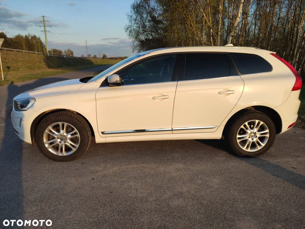 Volvo XC 60 D4 Drive-E Summum - 5