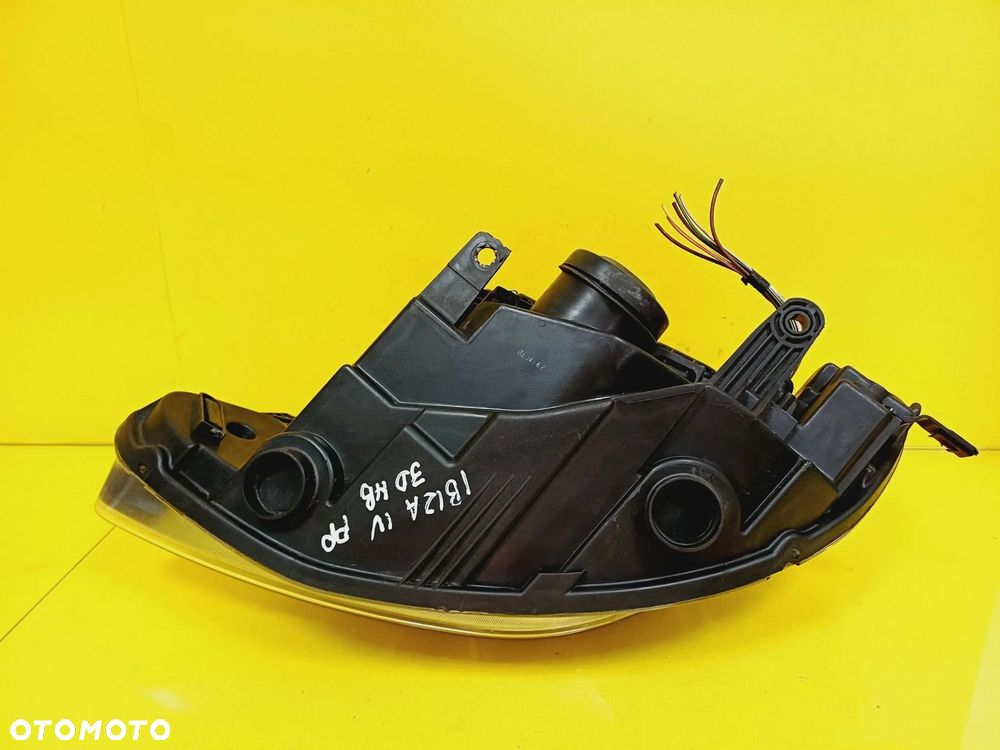 REFLEKTOR LAMPA PRAWY PRZÓD SEAT IBIZA IV 6J1941006D NR186 - 9