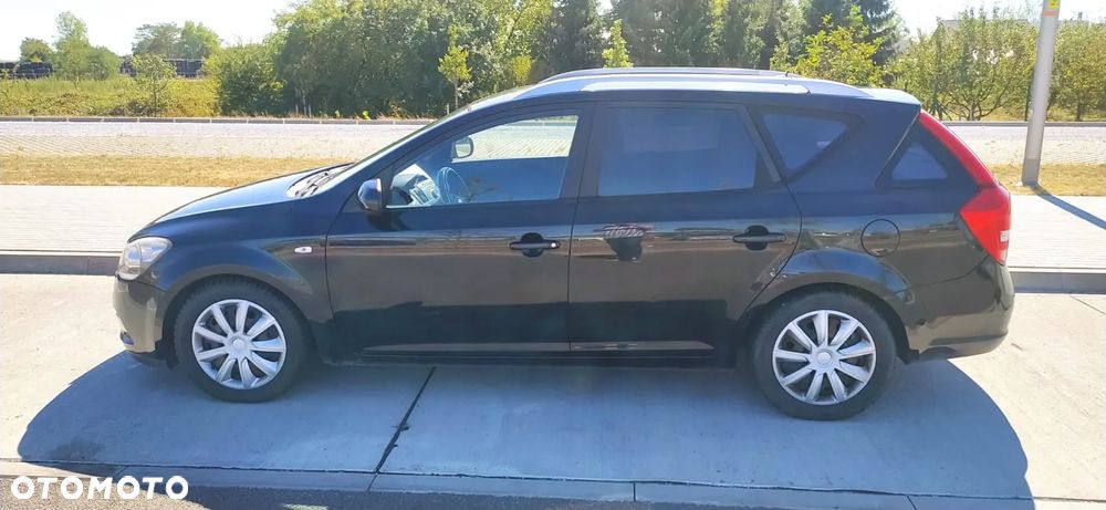 Kia Ceed Cee'd 1.6 Comfort - 1