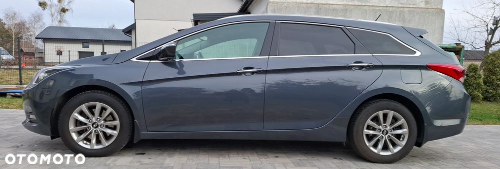 Hyundai i40 1.7 CRDi Comfort DCT - 3