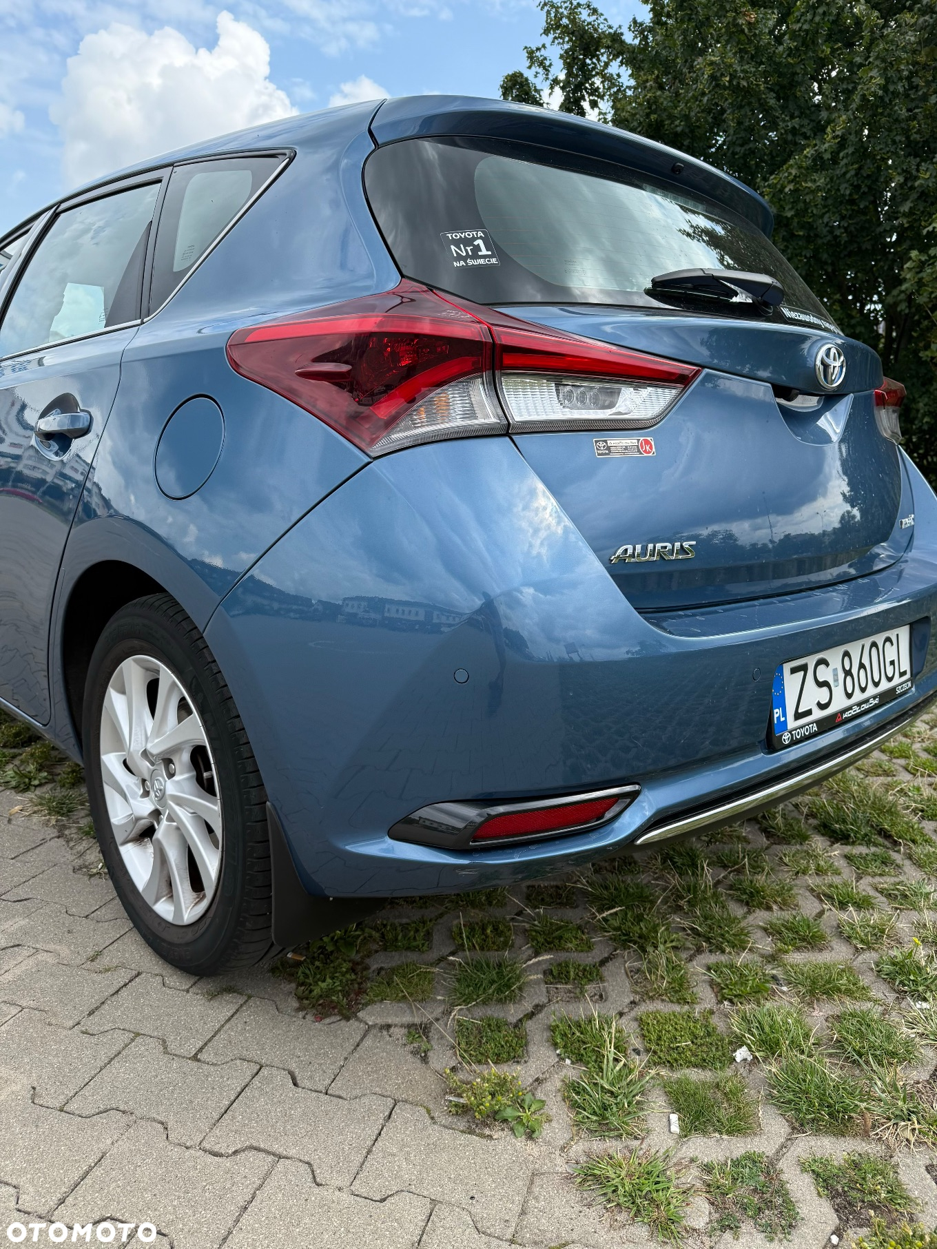 Toyota Auris Hybrid 135 Premium - 12