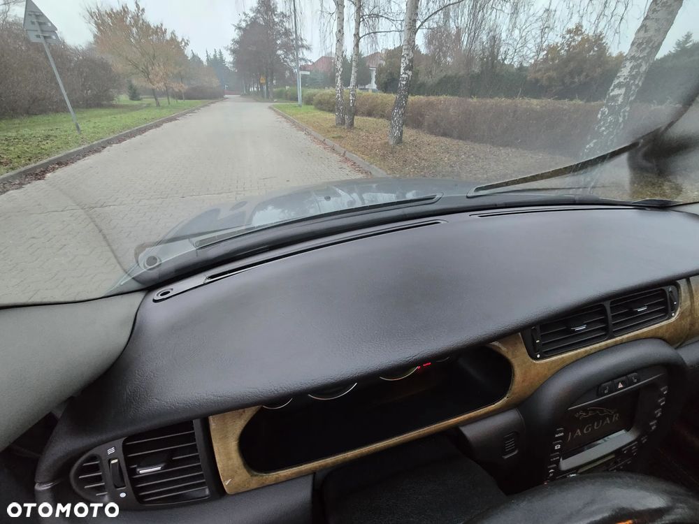 Jaguar X-Type 3.0 V6 4x4 Sport - 23